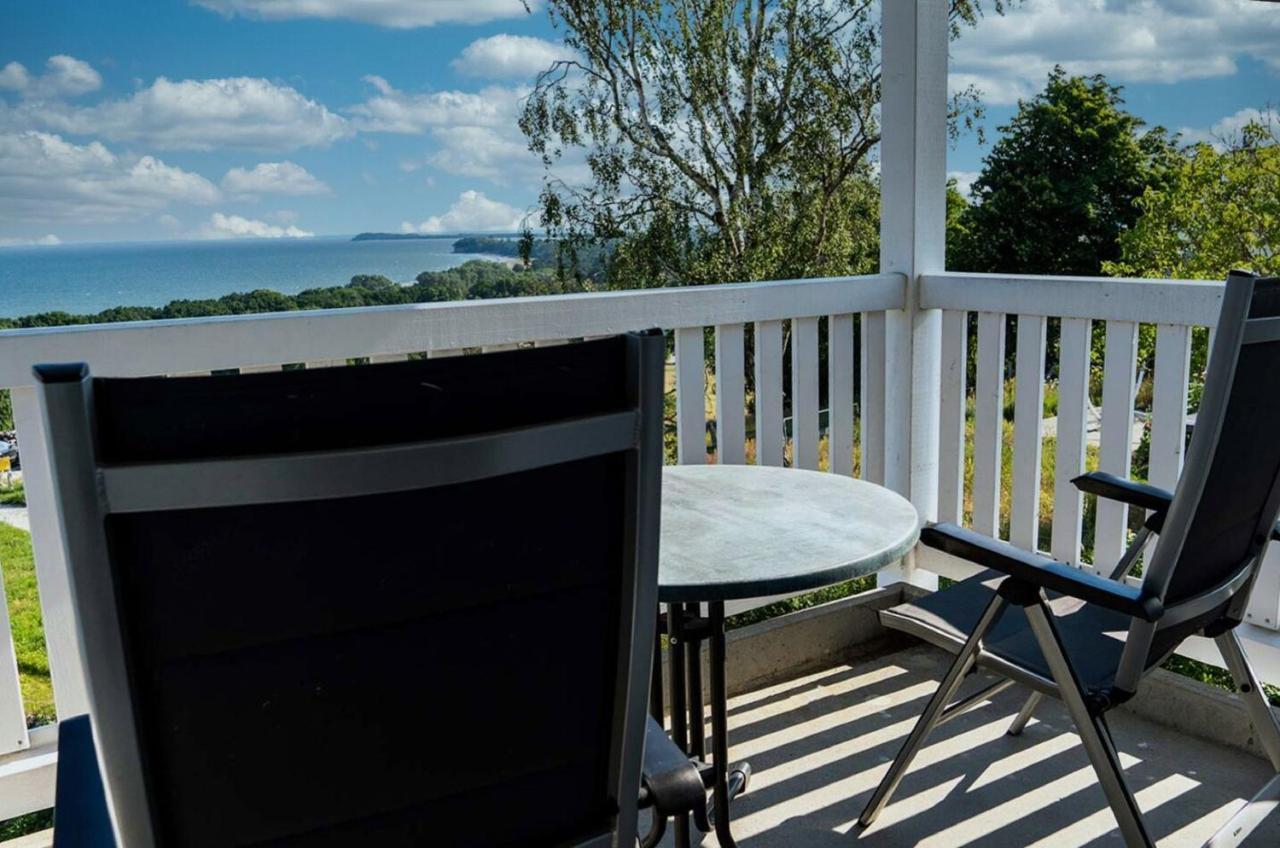 Mit Meerblick Und Balkon, Gratis Nutzung Vom Ahoi Erlebnisbad Und Sauna In Sellin - Meeresblick Fewo 29 Goehren  Eksteriør billede